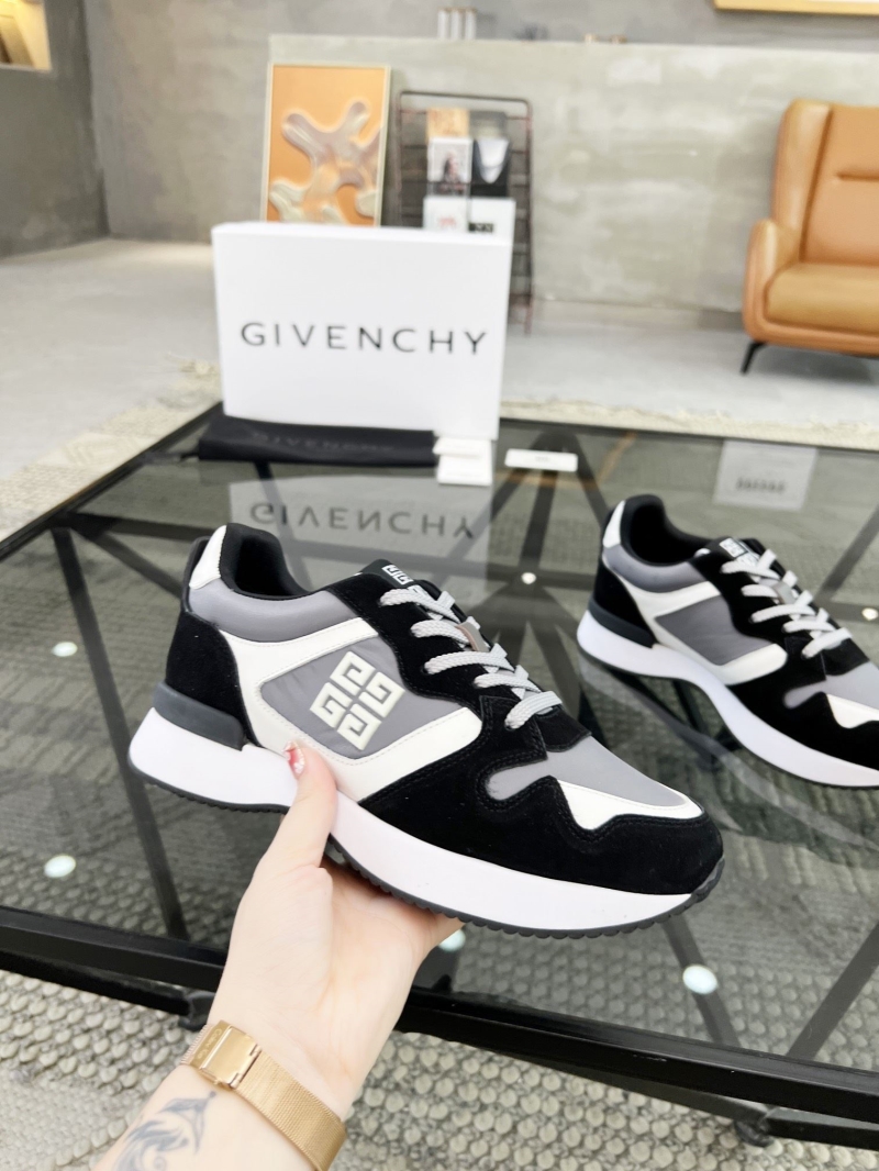 Givenchy Sneakers